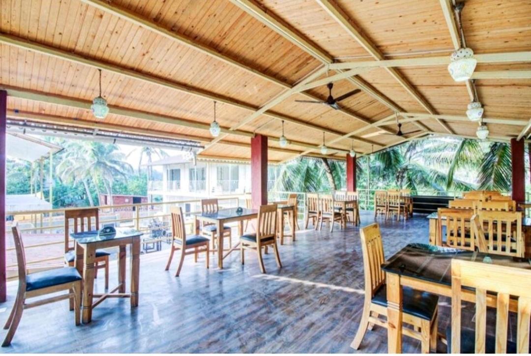 Royal Tulip Beach Cottages Arambol Exterior photo